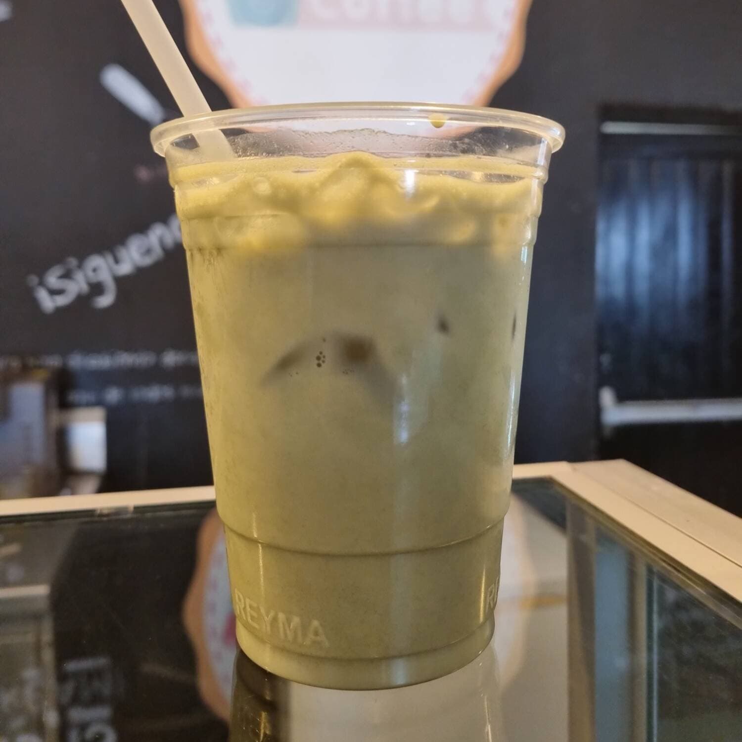 Matcha latte helado