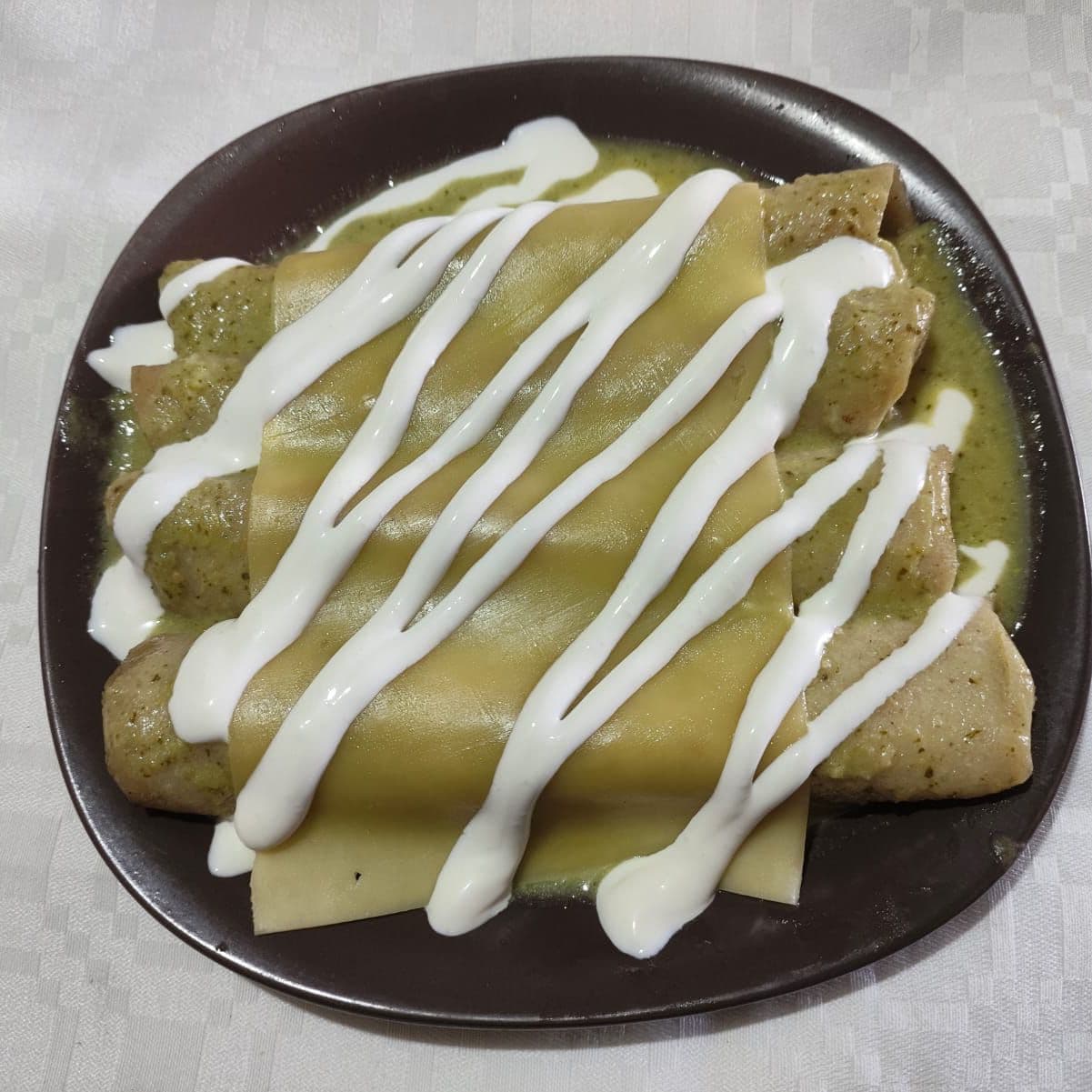 Enchiladas Suizas Verdes Combo