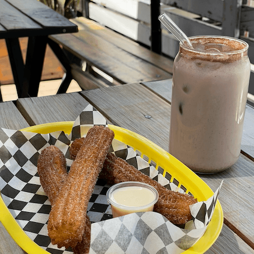 Combo Chocolate Frío + 3 Churros Clásicos