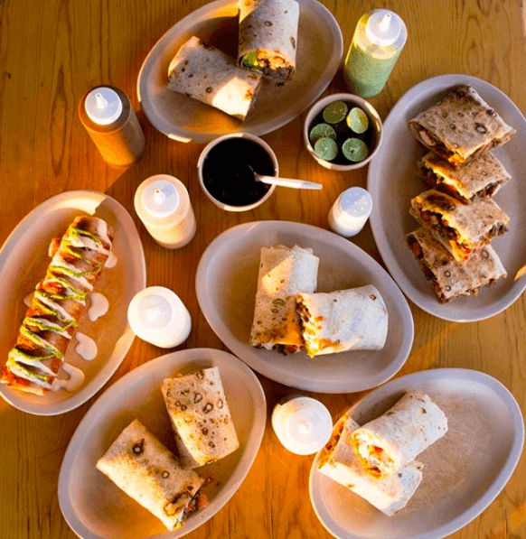 Los Burrones Taquería