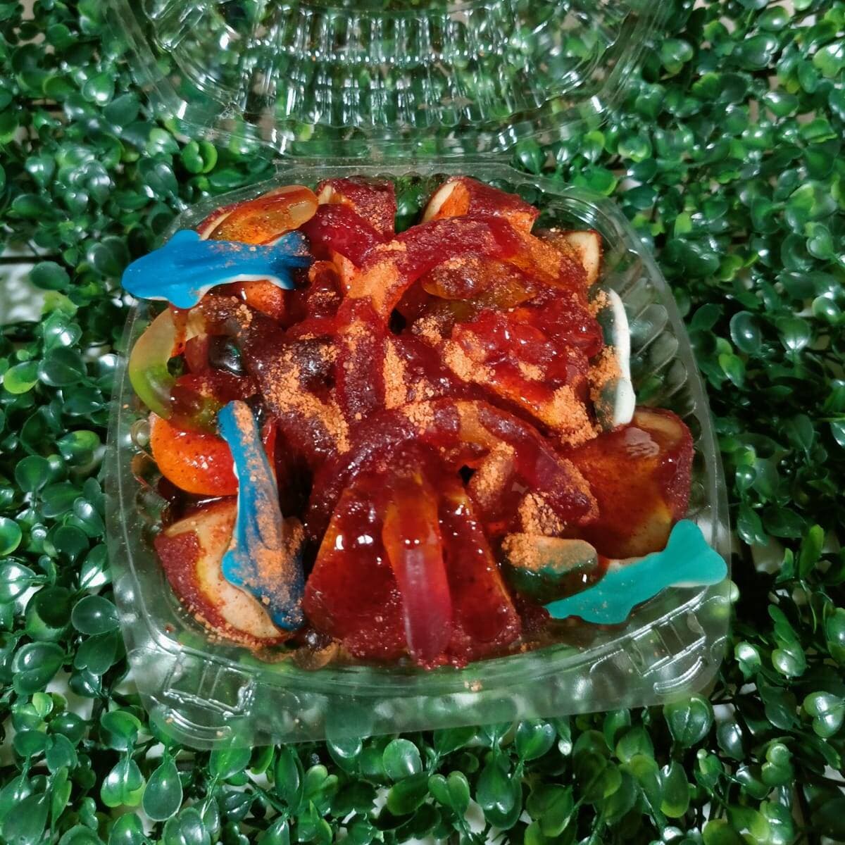Manzana con Gomitas