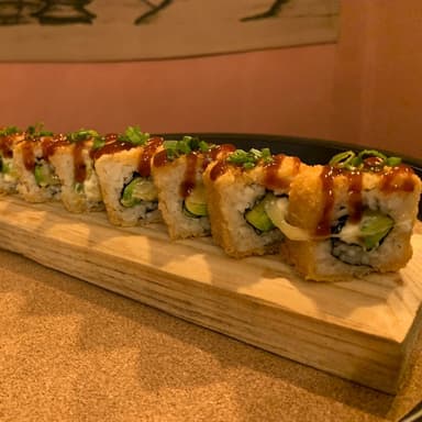 Quesoso Roll
