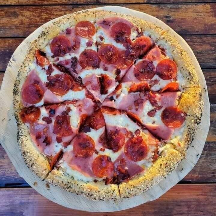Pizza Carnes Frias