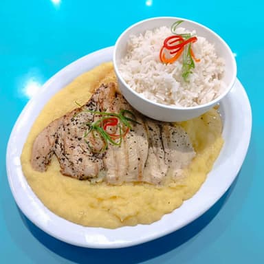 Pure de Papa con Filete de Pollo
