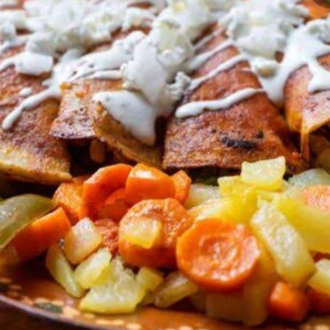 ENCHILADAS QUERETANAS