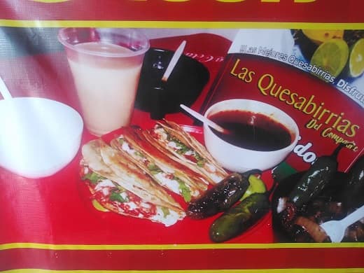 Las quesabirrias del compadre CHEMA