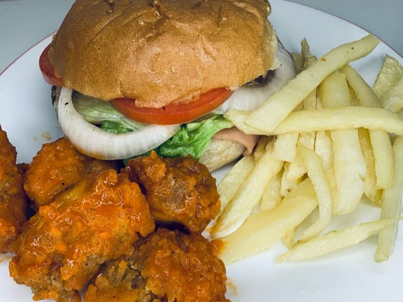 PEPE´S Boneless y Hamburguesas