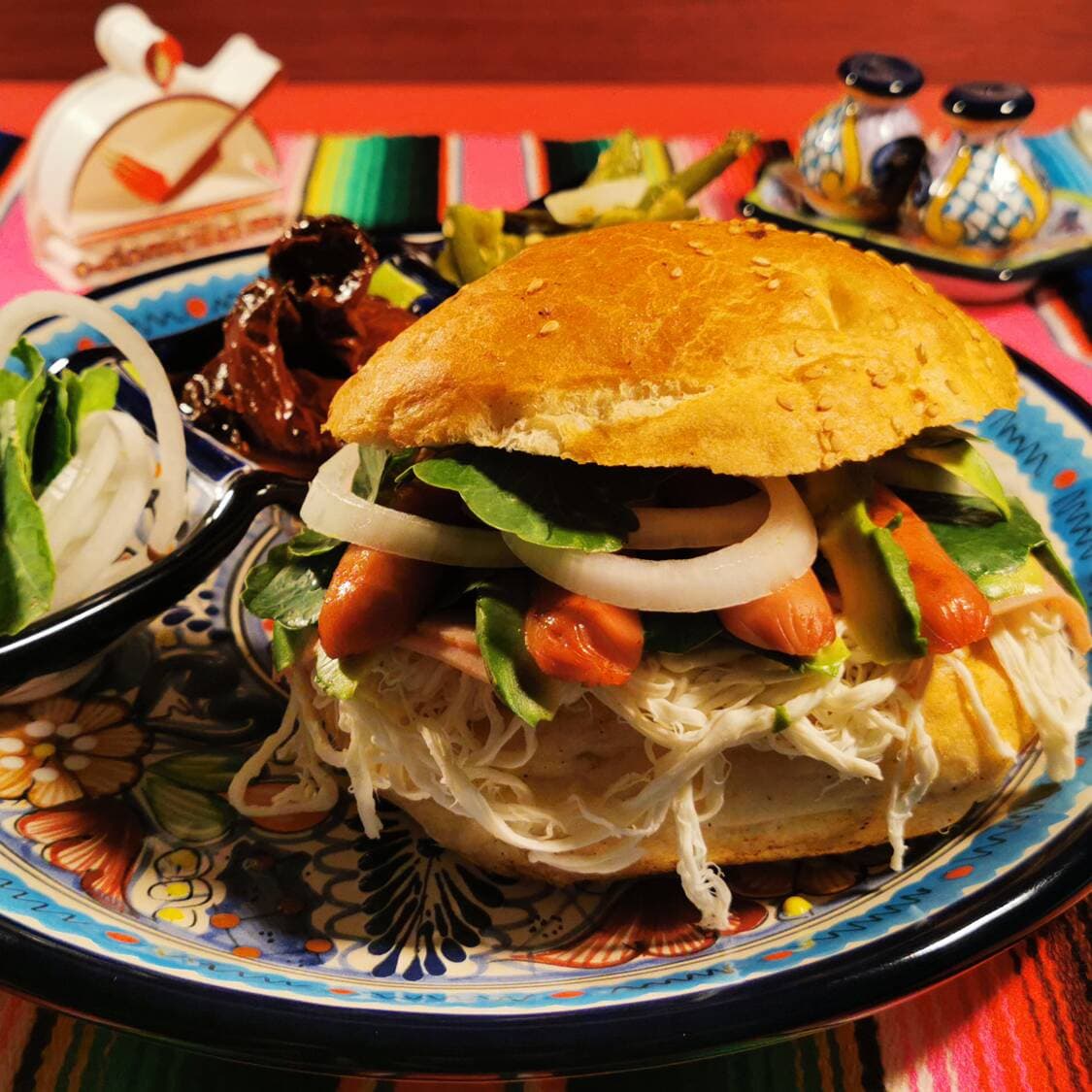 Cemita de Jamón y Salchicha