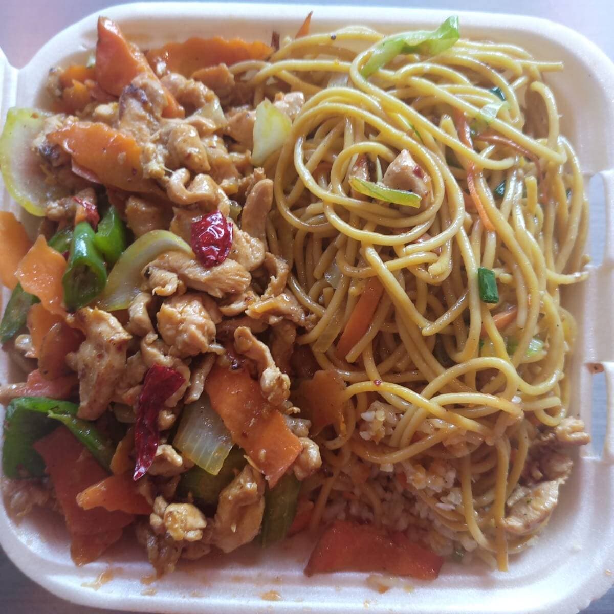 1 Guisado con Refresco 600ml