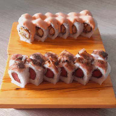 Pack 24 Makis + Gyozas + Gaseosa