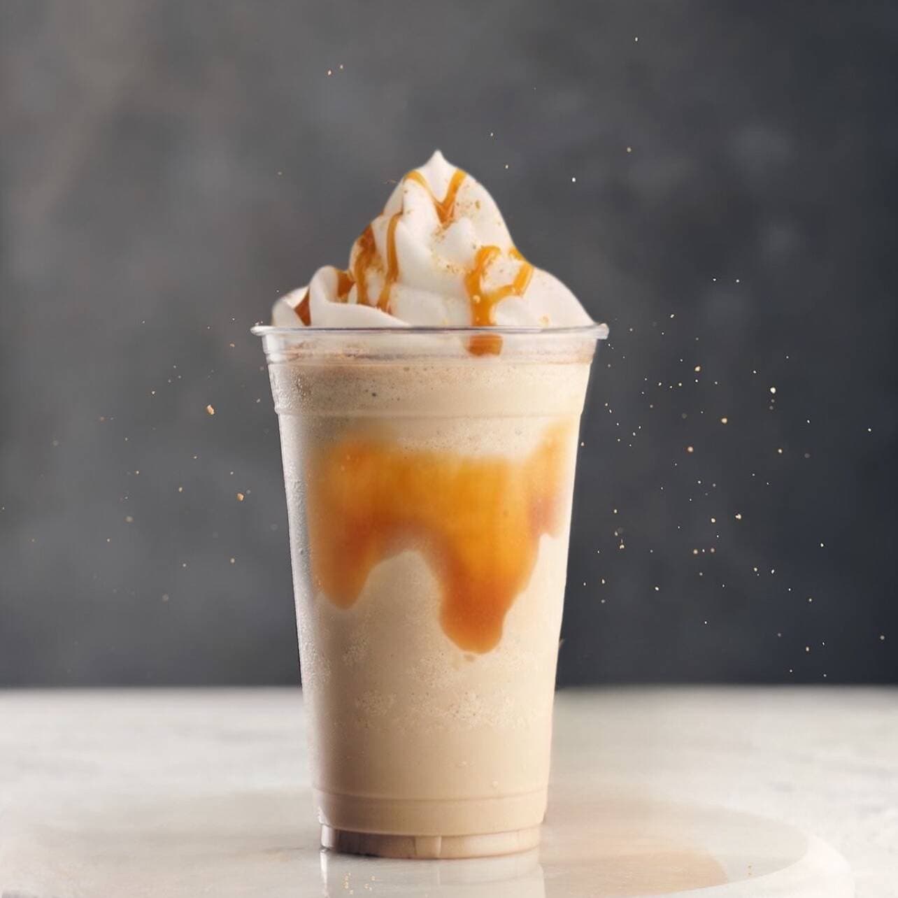 Frappe Caramel Coffe Xtra Grande 24 OZ / 700 ML