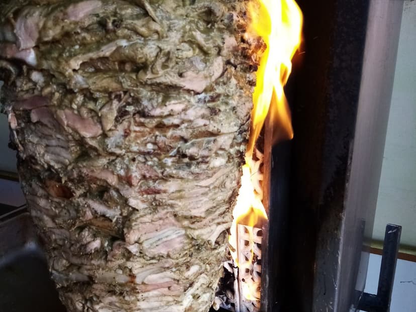 Babel Carne Árabe y Chapatas