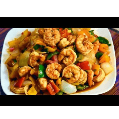 chow mein con camarones