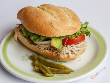 Torta de Pollo Deshebrado