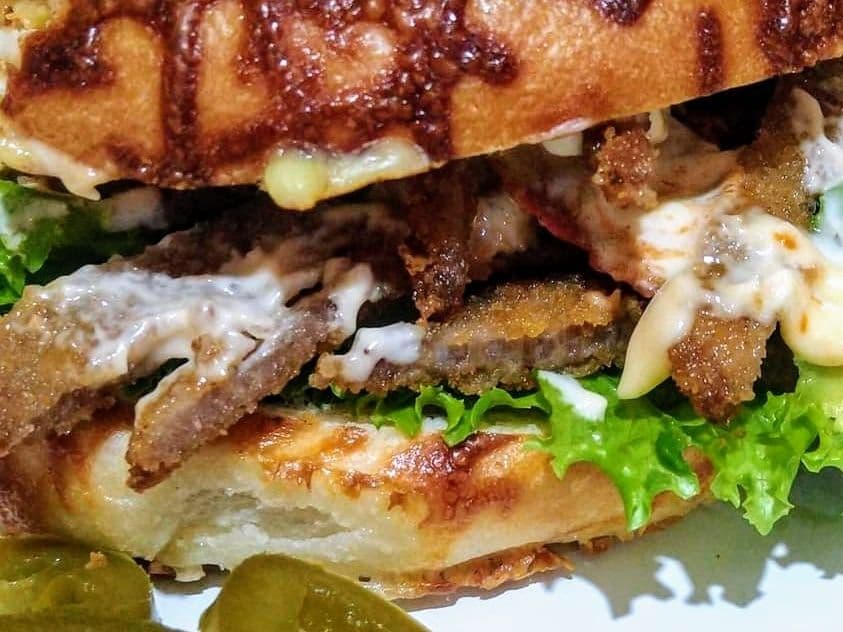 Bagel Milanesa de Res