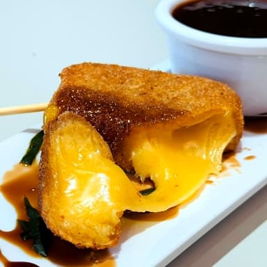 Brocheta Queso Manchego