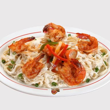 Fettuccine Alfredo con Camarones