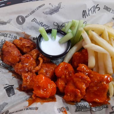 COMBO BONELESS
