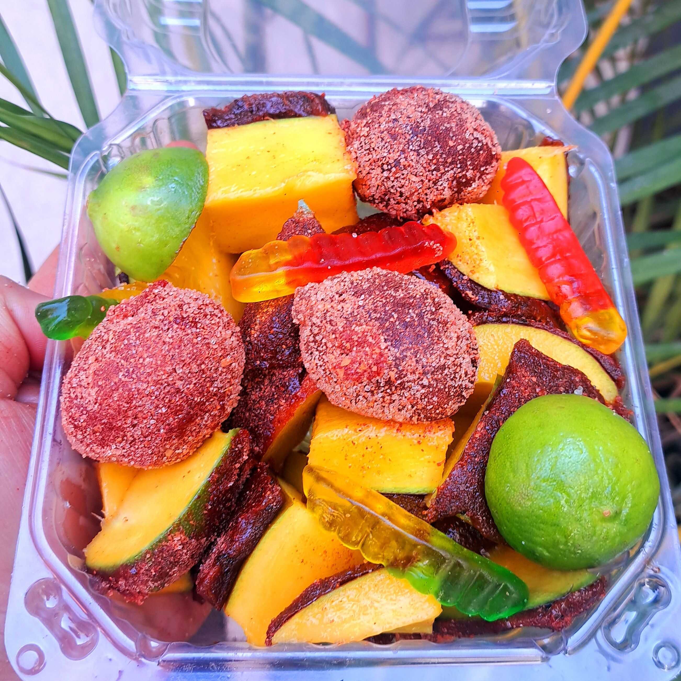 Manguito cool🥭🍇
