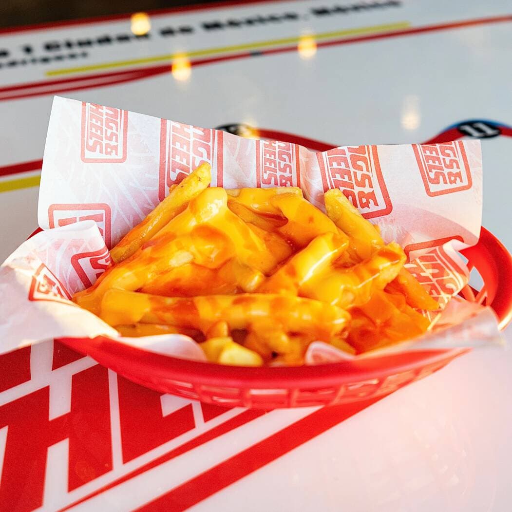 Papas con Queso Lemans