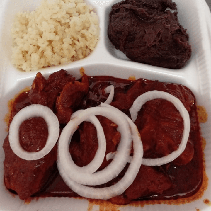 Cochito con 2 Guarniciones