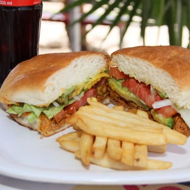 Combo Torta Campesina + Coca Cola