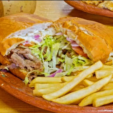 Torta Carne Asada con Papas