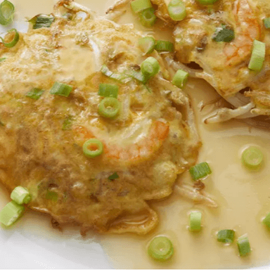 Fu Yung con Pollo y Camarones