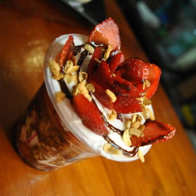 Fresas con crema 14onz