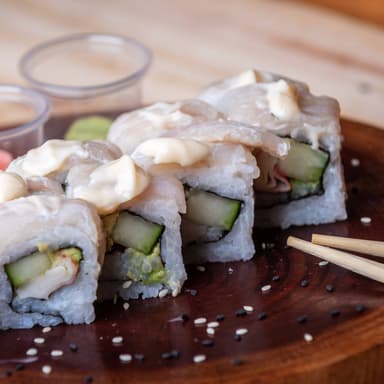Acevichado Roll 10 Piezas