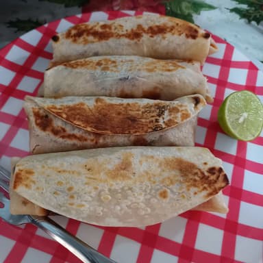 Burritos de Huevo con Chorizo