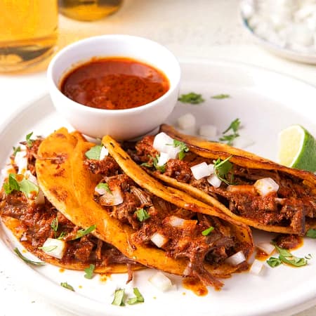3 TACOS DE BIRRIA 1 RED LATA