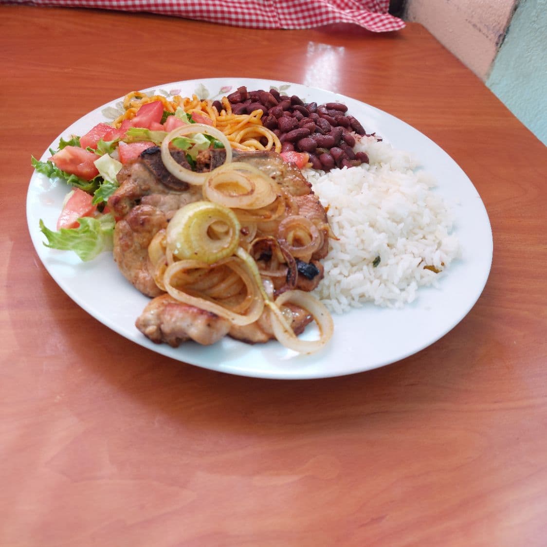 Casado con Pollo a la plancha