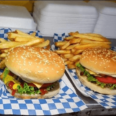 Hamburguesa Sencilla con Papas