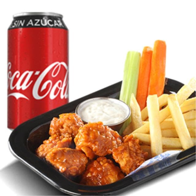 COMBO BONELESS SNACK + REFRESCO DE LATA
