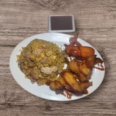 Alitas Bbq Personal x 3 Un + Arroz Paisa 200 Gr.