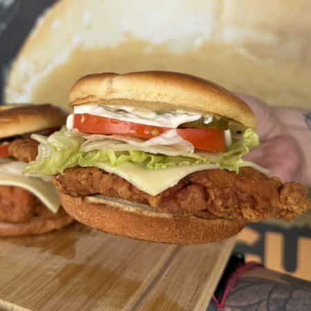 Crispy Chicken Sándwich