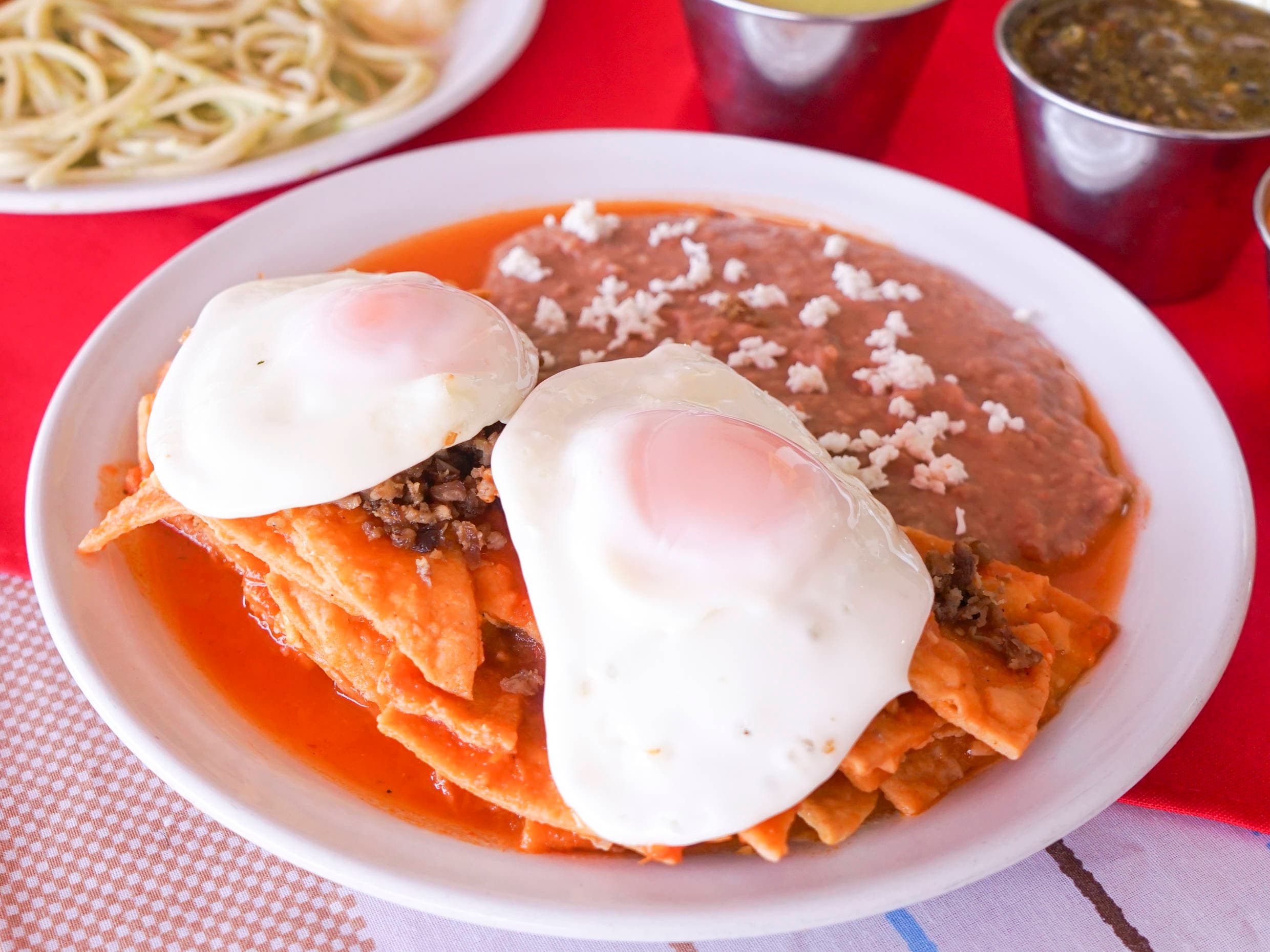 Chilaquiles Empresariales con Carne asada