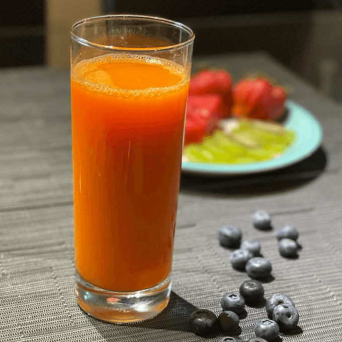 Jugo de zanahoria-naranja