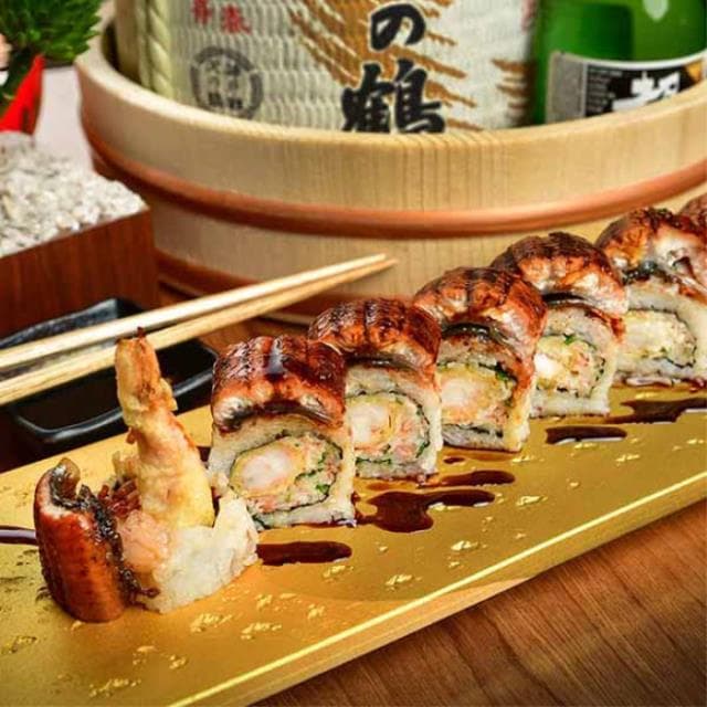 UNAGI DELUXE ROLL
