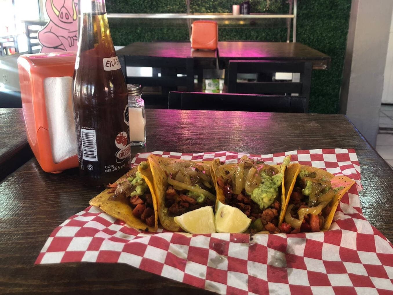 Tacos y Carne Asada El Mal del Puerco