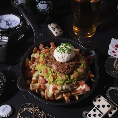 Papas Pulled Pork Grande