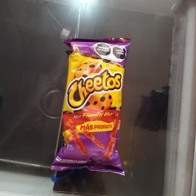 CHEETOS FLAMINT  HOT