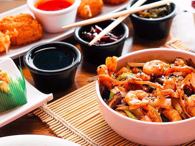 Sushi Alley (Barrio del Alto)