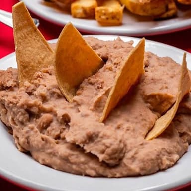 Frijoles Refritos 1 orden 220grs. ( 2X1 )