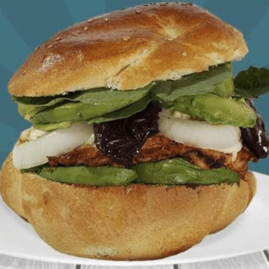 Cemitas con Salchicha