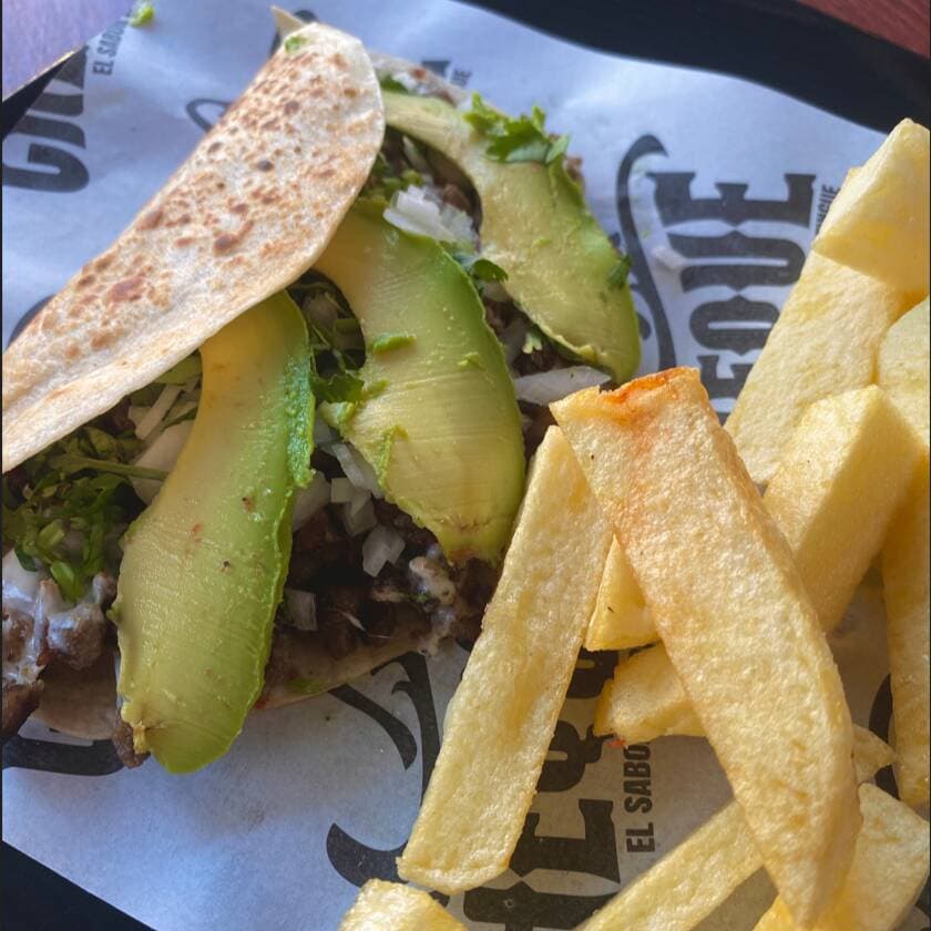 Taco de Harina de Cecina