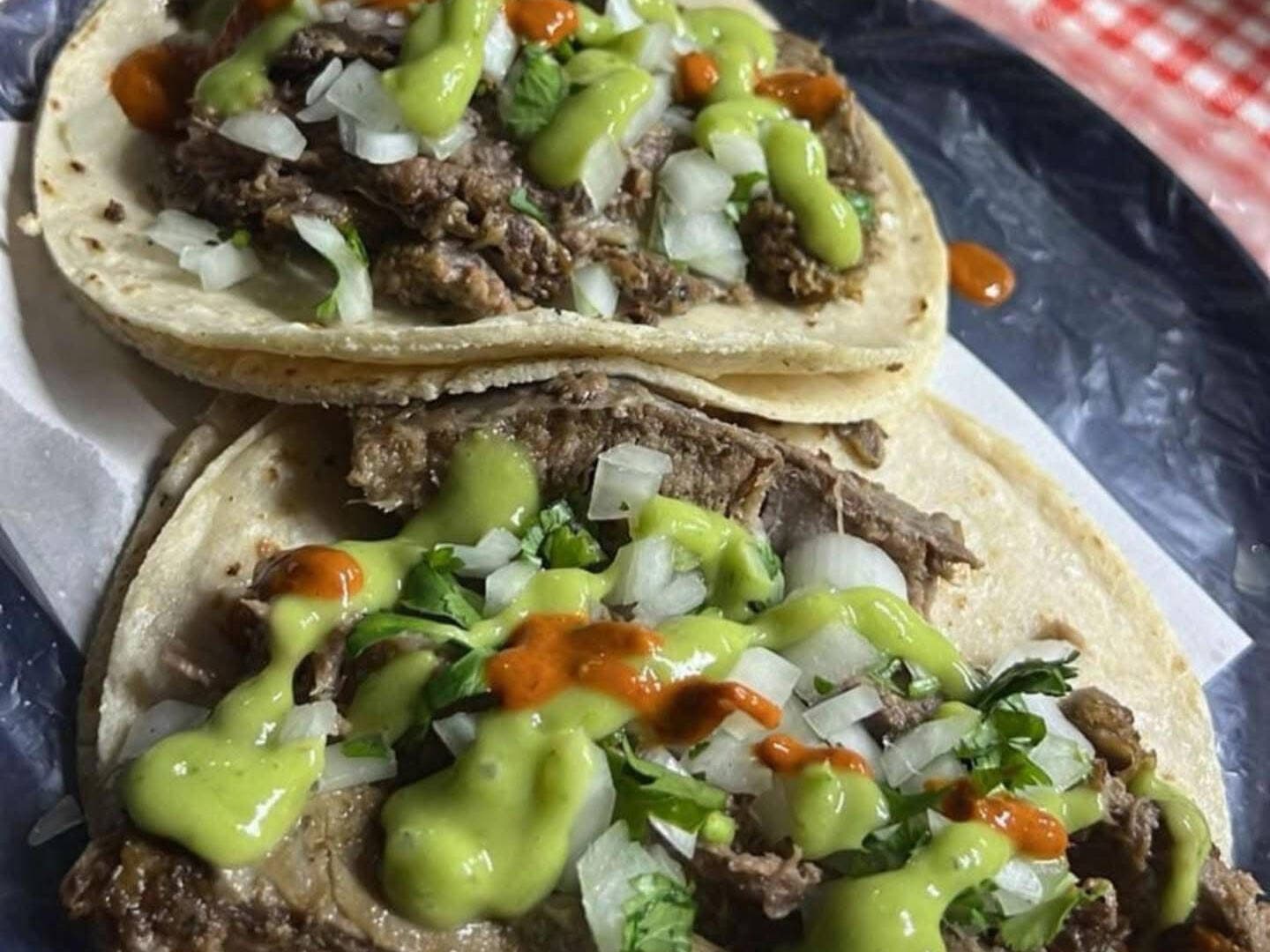 Tacos de Cabeza los Brillosos