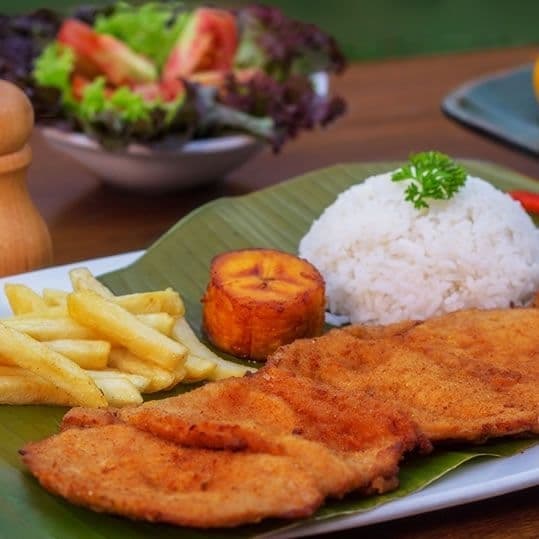 Chuleta De Pollo Especial
