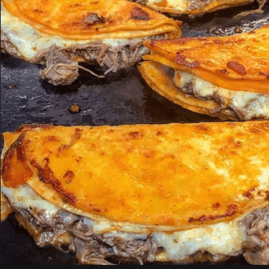 Quesabirrias de Harina